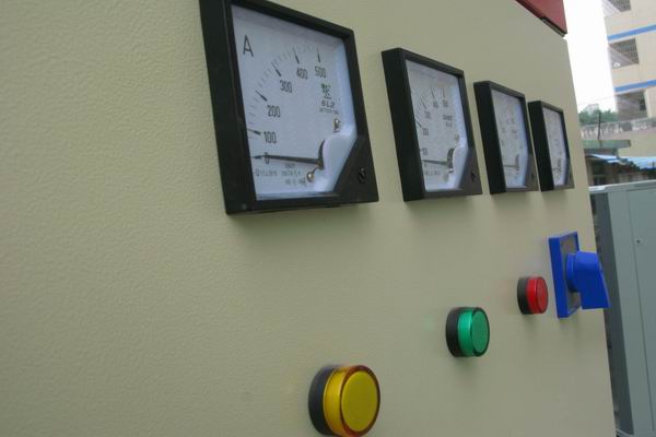 金门配电柜-3683讲讲配电柜注意事项